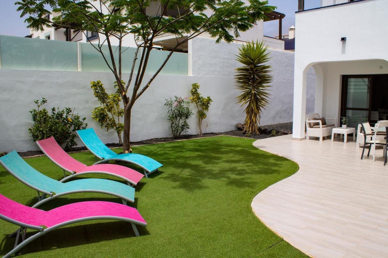 Villa Sol Y Paz, Espacioso Jardin Y Aparcamiento Corralejo Exterior photo